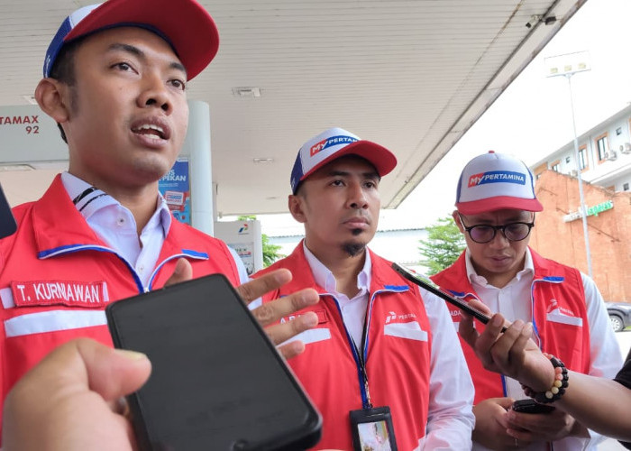 Stok Solar Aman, Antrean Mengular di Pantura Efek Kejar Target Jelang Nataru