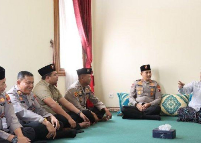 Kenalkan Diri lewat Safari Ramadan, Kapolres Erick Budi Santoso Rajin Silaturahmi Ulama