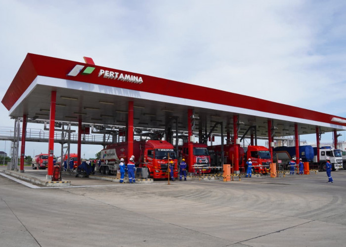 BBM Aman, Tol Lancar! Pertamina Kepung Jalur Nataru dengan Layanan Super Lengkap