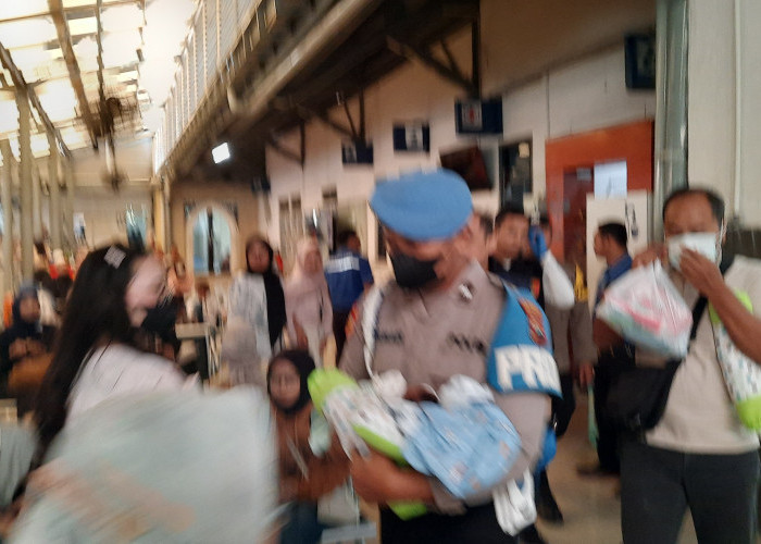 Peminat Adopsi Bayi KA Sancaka Membludak, Polisi Tegaskan Proses Belum Bisa Dibuka