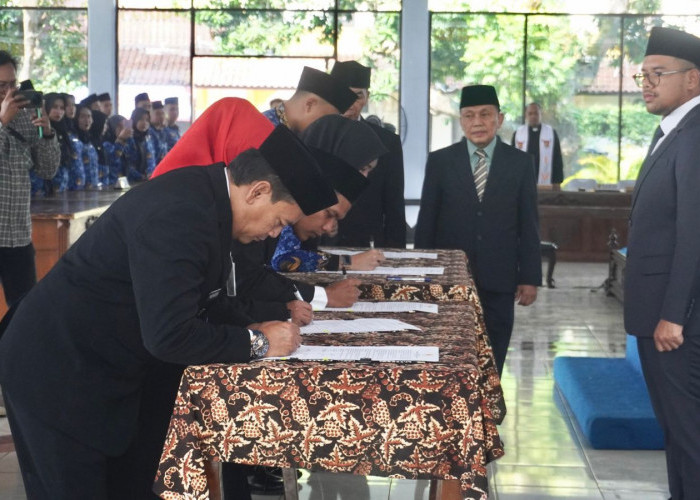 Lantik 26 Pejabat, Bupati Batang: Nggak Perform Bakal Dievaluasi