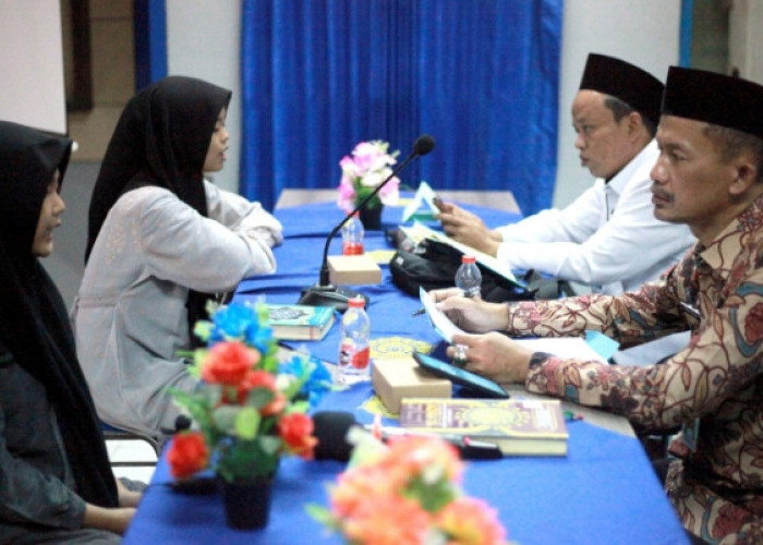 Hafalan Alquran Siswa SMP Muhammadiyah 1 Kota Tegal Diuji Kepala Kemenag