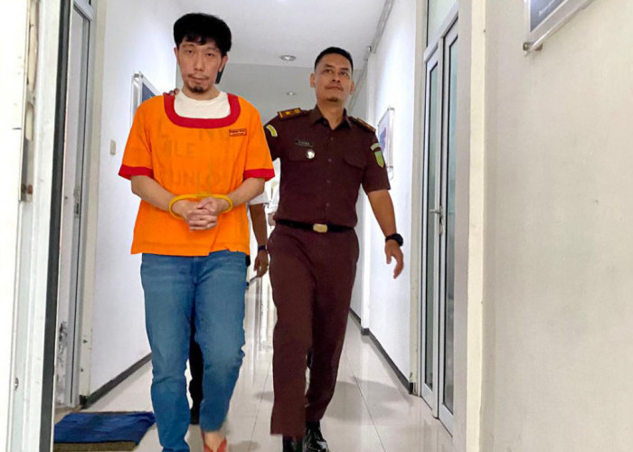 Kasus Penipuan Emas Rp3,7 Miliar Tahap II, Tersangka DWD Dilimpahkan ke Kejari Semarang