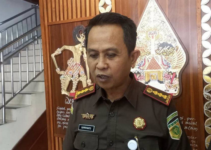 Kasus Baliho Ultah Jokowi Diselidiki Kejari Solo, Pelapor Diperiksa