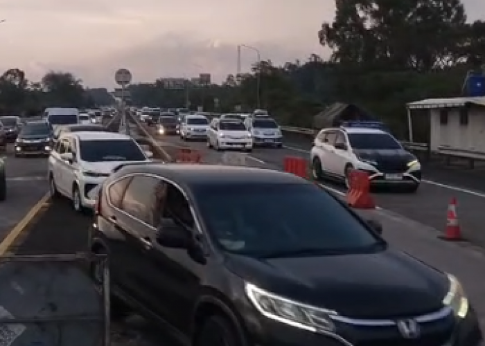 Arus Mudik Melonjak, One Way Lokal Diperpanjang Hingga KM 459 Salatiga