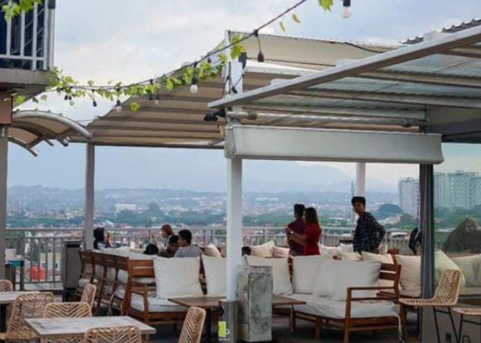 Kafe Rooftop di Semarang, Nongkrong Diatas Ketinggian dengan Pemandangan Keren!