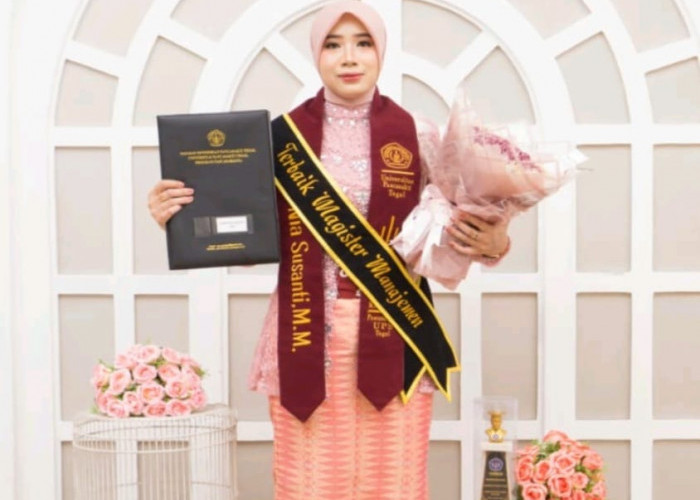 Kepala Puskesmas Slerok Jadi Lulusan Terbaik S2 Magister Manajemen UPS Tegal