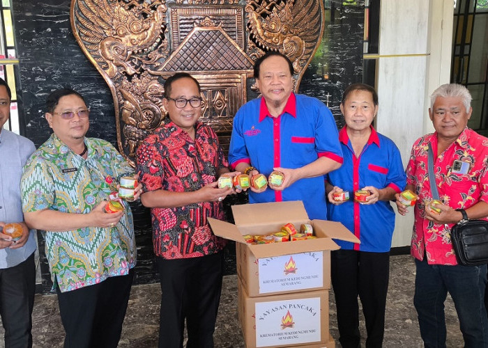 Merayakan Imlek, Pemkot Semarang terima 1 Ton Kue Keranjang dari Yayasan Pancaka untuk Warga Kota Semarang