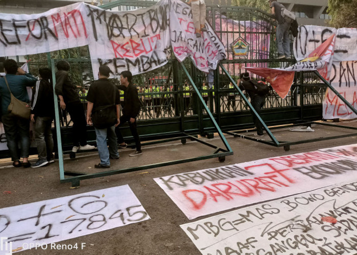 Wagub Jateng Taj Yasin Siap Kawal Aspirasi Mahasiswa, Minta Aksi Demo Tetap Kondusif