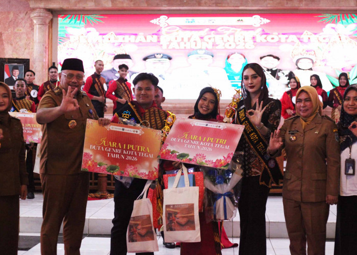 Pecah Tangis Juara Duta Genre Kota Tegal 2026, Ini Pesan Wali Kota Dedy Yon 
