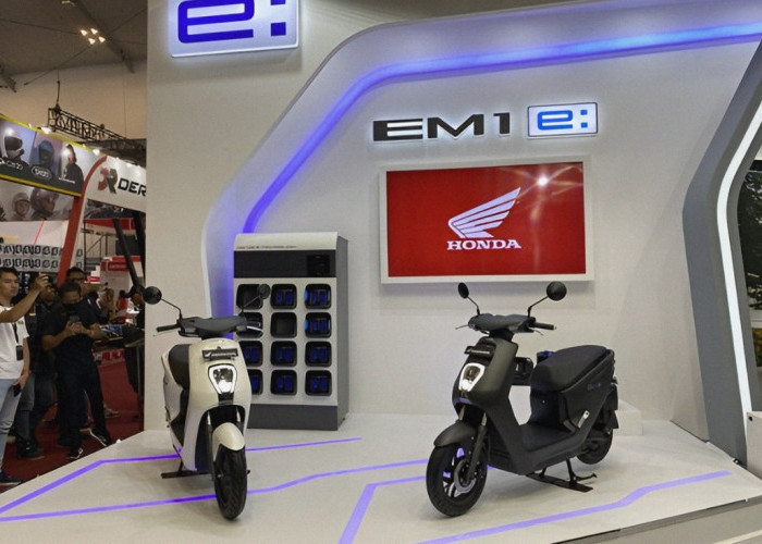 Motor Listrik Honda EM1 e,  Pilihan Transportasi Ramah Lingkungan dengan Model Kekinian 