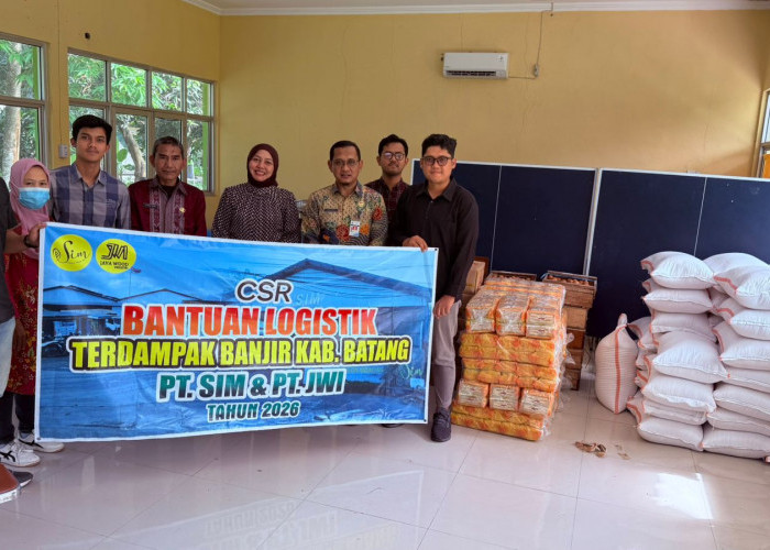 Bantuan Banjir Batang Mengalir, PT Sengon Indah Mas Kirim 1 Ton Beras untuk Penyintas