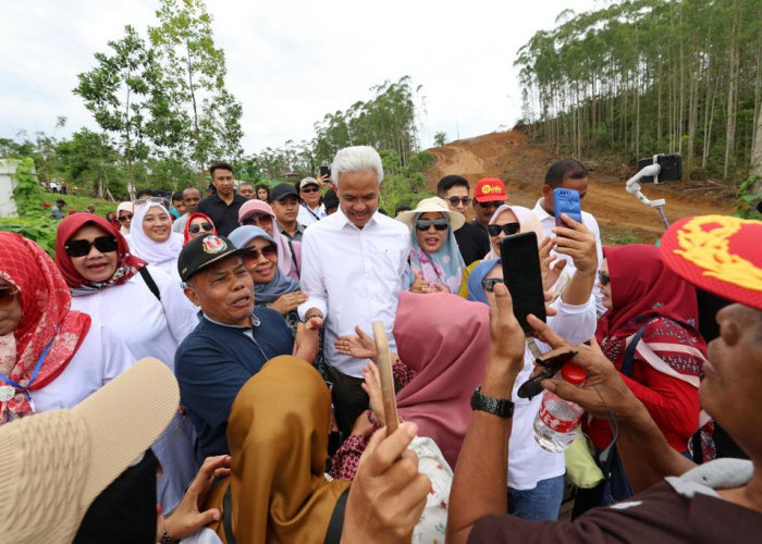 Kunjungi IKN, Capres Ganjar Pranowo Buktikan Komitmen Lanjutkan Mimpi Soekarno 