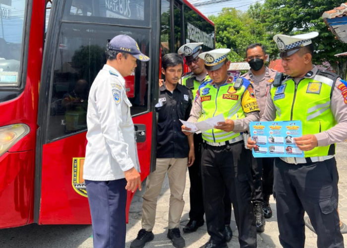 Satuan Lantas Polres Semarang Gelar Ramp Check, Pastikan Mendaraan dan Pengemudi Laik Jalan