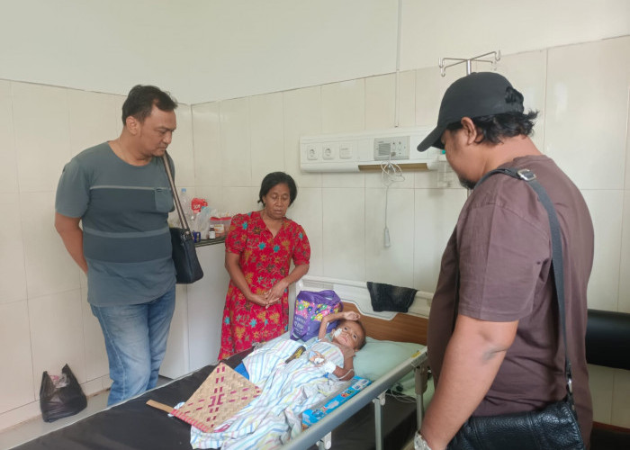 DPRD Batang Sentil Program MBG Usai Jenguk Balita Gizi Buruk asal Gringsing