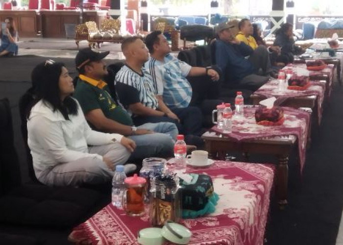 Dandim Pemalang Bersama Forkopimda Nonton Bareng  
