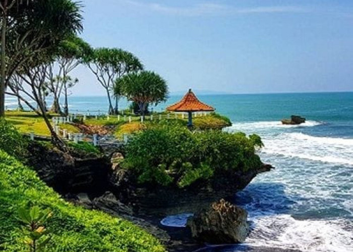Pantai Pangandaran: Keindahan Wisata di Tepi Selatan Jawa, Cocok Untuk Destinasi Liburan Anda!