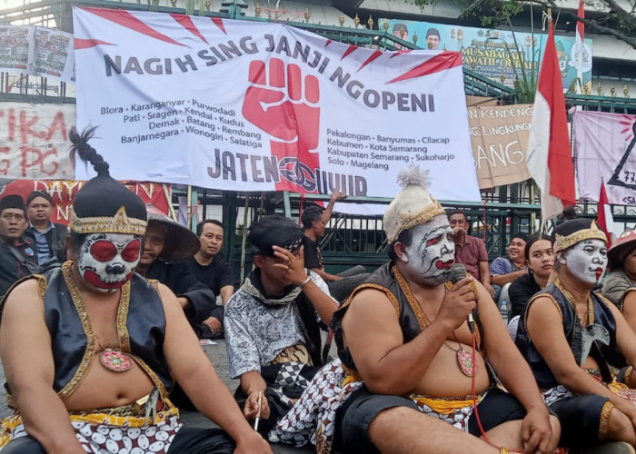 Massa Jateng Guyub Demo di Kantor Gubernur, Tuntut Penyelesaian Konflik Agraria hingga Kriminalisasi Petani