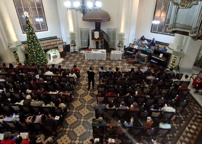 Hangatnya Misa Natal 2025 di Gereja Blenduk, Ikon Kota Lama Semarang yang Kembali Hidup Usai Renovasi