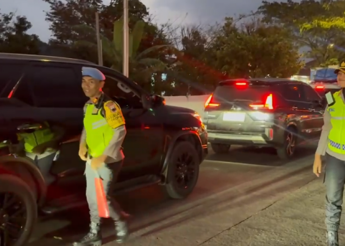 Arus Balik Lebsran Mulai Meningkat, Polres Semarang Berlaku Rekayasa Lalin dan Kanalisasi Rest Area