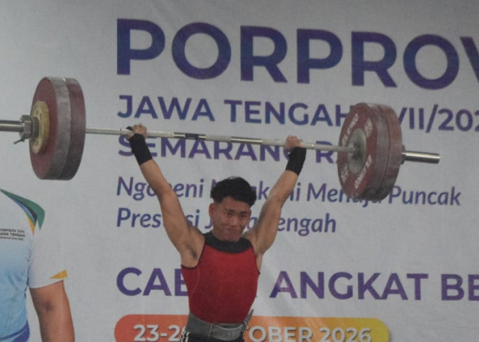 Nicholas Prayuda Angkat 242 Kg, Kota Semarang Raih Emas Angkat Besi Porprov Jateng 2026