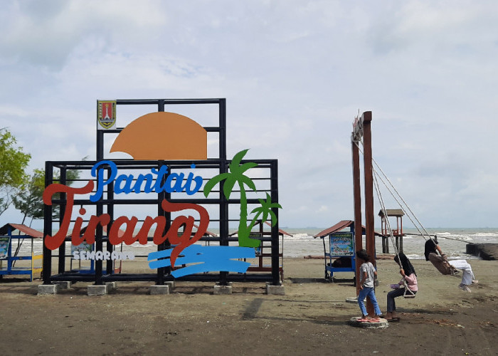 Pantai Maron Mulai Ditinggalkan, Wisatawan Beralih ke Pantai Tirang Semarang 