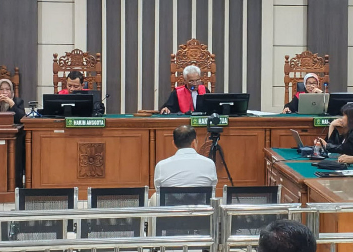 Vonis Kasus Sritex: Iwan Setiawan Lukminto Divonis 14 Tahun Penjara, Wajib Bayar Uang Pengganti Rp677 Miliar