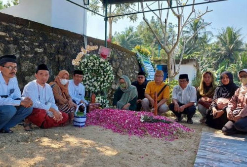 Tahlilan di Pemakaman Muhammadiyah, Alissa Wahid Izin Doakan Syafii Maarif