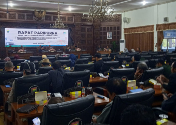 DPRD Batang Bedah LKPJ 2025, Soroti Infrastruktur, Kesehatan hingga Kemiskinan