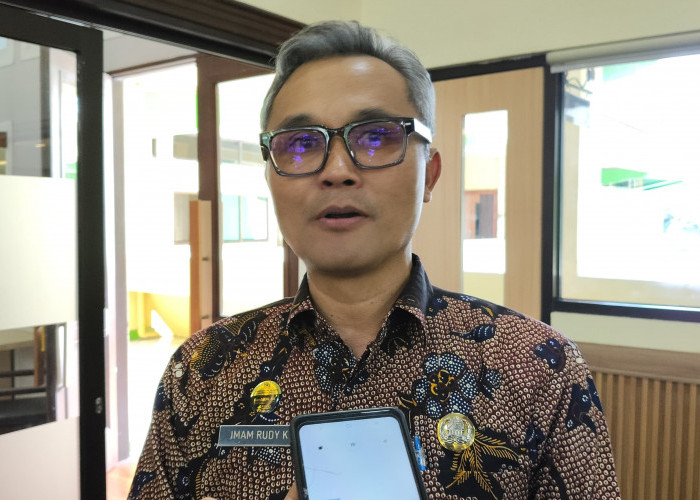 Gongsol Pasar Trayeman Tegal Roboh, Tak Ada Korban, Perbaikan Segera Dikebut