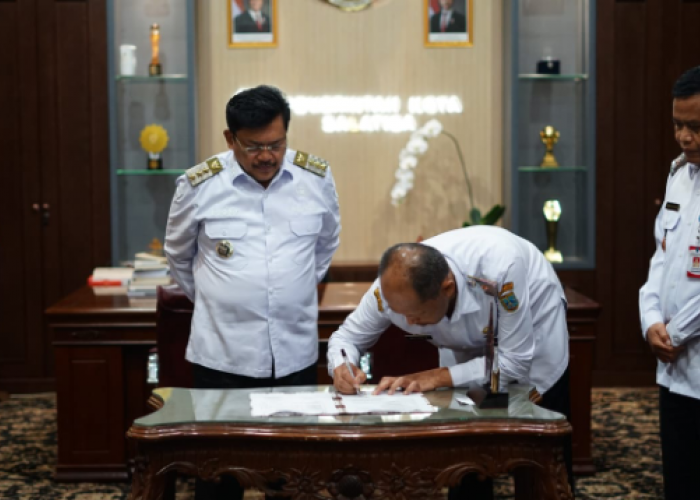 Wali Kota Teken Perjanjian Kinerja, Tandai Babak Baru Kepemimpinan Sekda Salatiga Muthoin