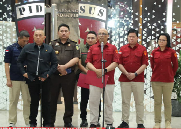 Skandal MBG Rp353 Triliun, Kejagung Tahan 3 Eks Pimpinan Badan Gizi Nasional