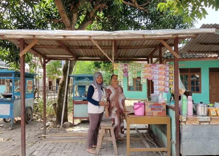 Mahasiswi KKN UMUS Buka Klinik Pembukuan Kas Sederhana untuk UMKM di Pagerbarang
