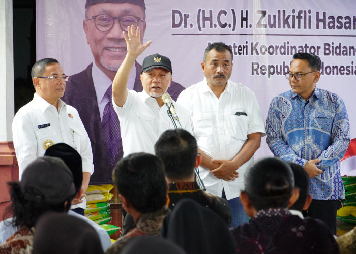 Menteri Zulhas Bangun Pelabuhan Perikanan di Pati dan Hadirkan Kampung Nelayan Merah Putih