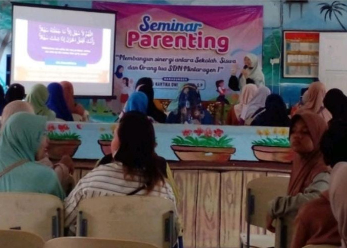 SD Negeri Mintaragen 1 Kota Tegal Adakan Seminar Parenting