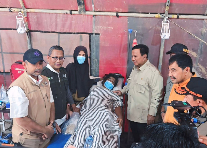 Prabowo Tinjau Banjir Aceh Tamiang, Kunjungi Posko Kesehatan Pegadaian