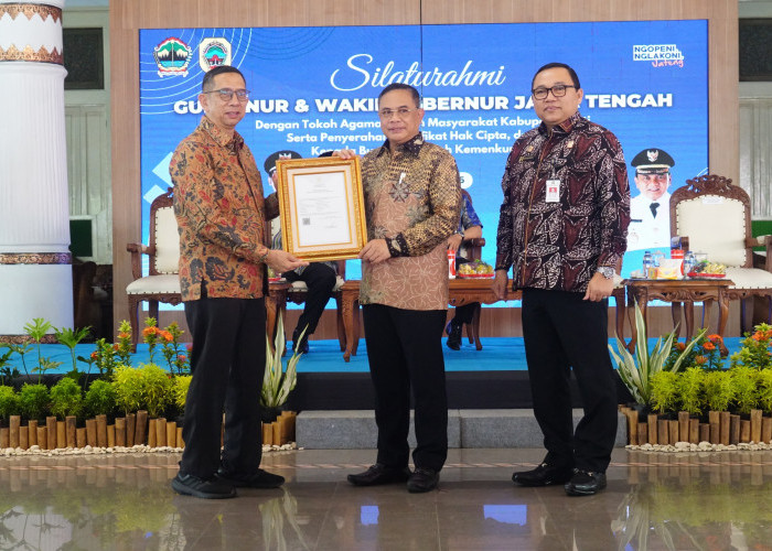 Diganjar Sertifikat Hak Paten Kemenkum, Sudewo Pamer Kata-kata Mutiara