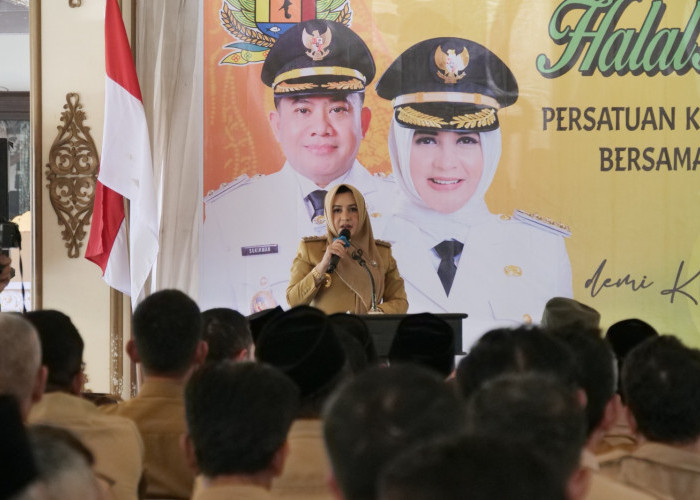 Bupati Fadia Arafiq Ingatkan Kepala Desa di Pekalongan Tak Langgar Aturan