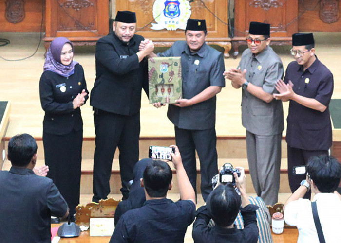DPRD Kota Tegal Gelar Paripurna Penjelasan Tiga Raperda