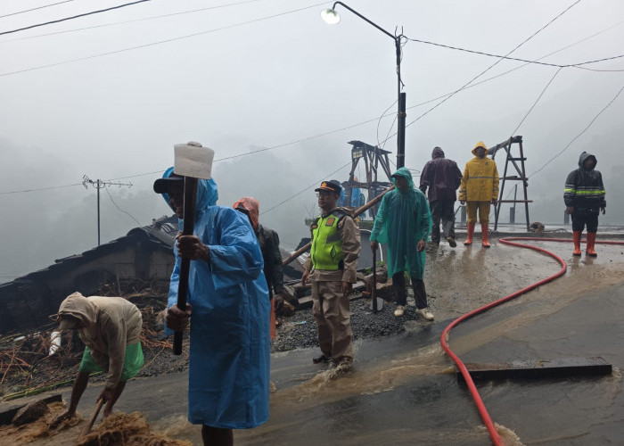 Wilayah Kudus Terancam Bencana, Tiga Rumah Warga Pegunungan Muria Tergerus Longsor