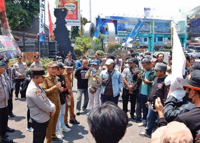 Heboh Demo Makan Bergizi Gratis di Kudus, Bupati Kudus Janji Evaluasi Dapur SPPG 2x24 Jam 