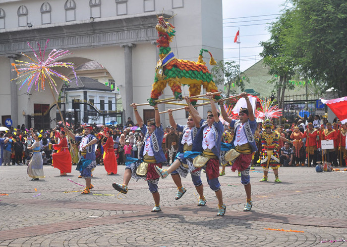 Tarian Trilogi Budaya Awali Pembukaan Kirab Budaya Dugderan Kota Semarang