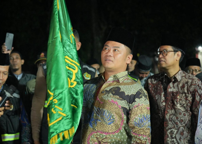 360 Calhaj Kloter 1 Kabupaten Tegal Dilepas Penuh Haru