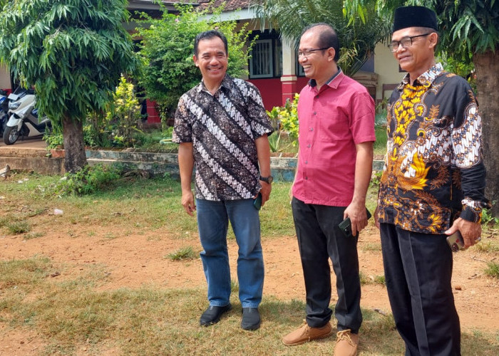 Puluhan Pelajar SDN 10 Karanggondang Merana, Bangunan Sekolah Terancam Disegel Warga 