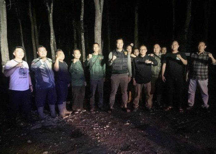 KPH Purwodadi bersama Polres Grobogan Patroli di Kawasan Hutan Petak 53 Tlogomanik