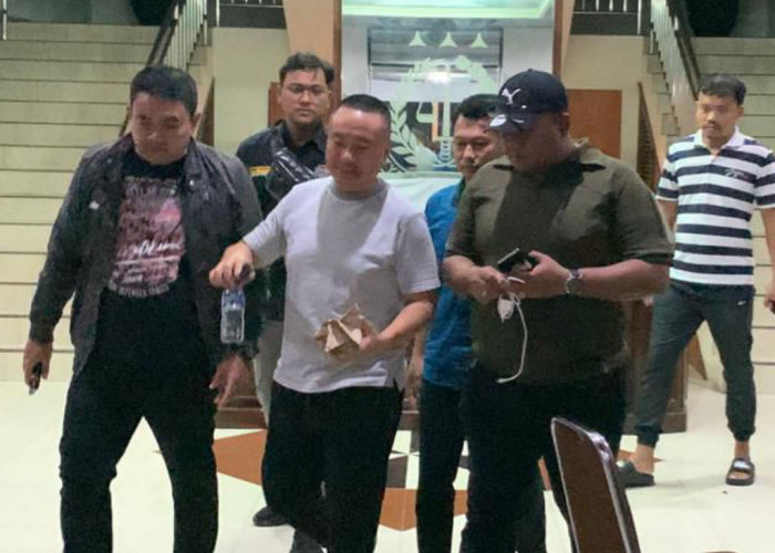 Buron 10 Tahun, Terpidana Penipuan Rp566 Juta Ditangkap Tim Tabur Kejari Semarang di Solo