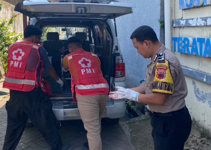 Warga Poncol Kota Pekalongan Geger, Pria 38 Tahun Ditemukan Terluka Parah di Kamar Kos