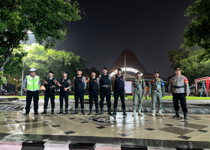 Jelang Pencoblosan Pilkada 2024, Polresta dan TNI Tingkatkan Patroli Malam di Kota Solo