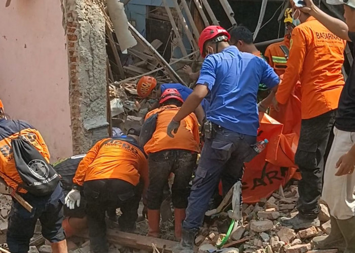 Korban Ketiga Runtuhnya Gedung Hogwan Bumiayu Ditemukan Meninggal Dunia