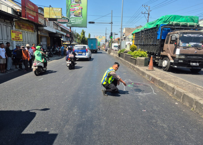 Nahas di Pantura Batang, Pejalan Kaki Tewas Terlindas Truk Tronton Saat Menyeberang
